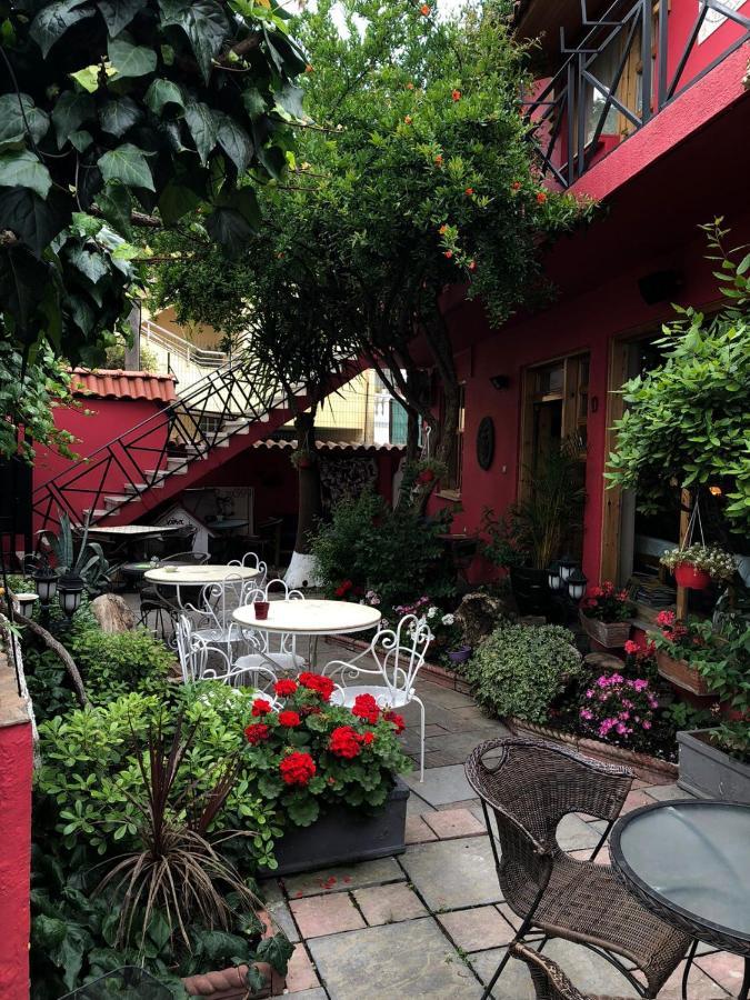 Red Goat Tirana